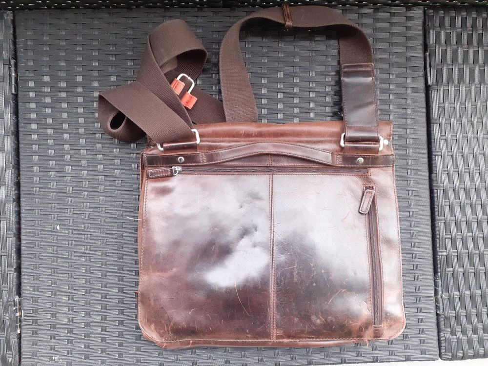 Jost Ledertasche Dunkelbraun (Gebraucht) in Zürich für CHF 10