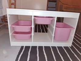 IKEA Trofast Regal weiss mit rosa Boxen gebraucht