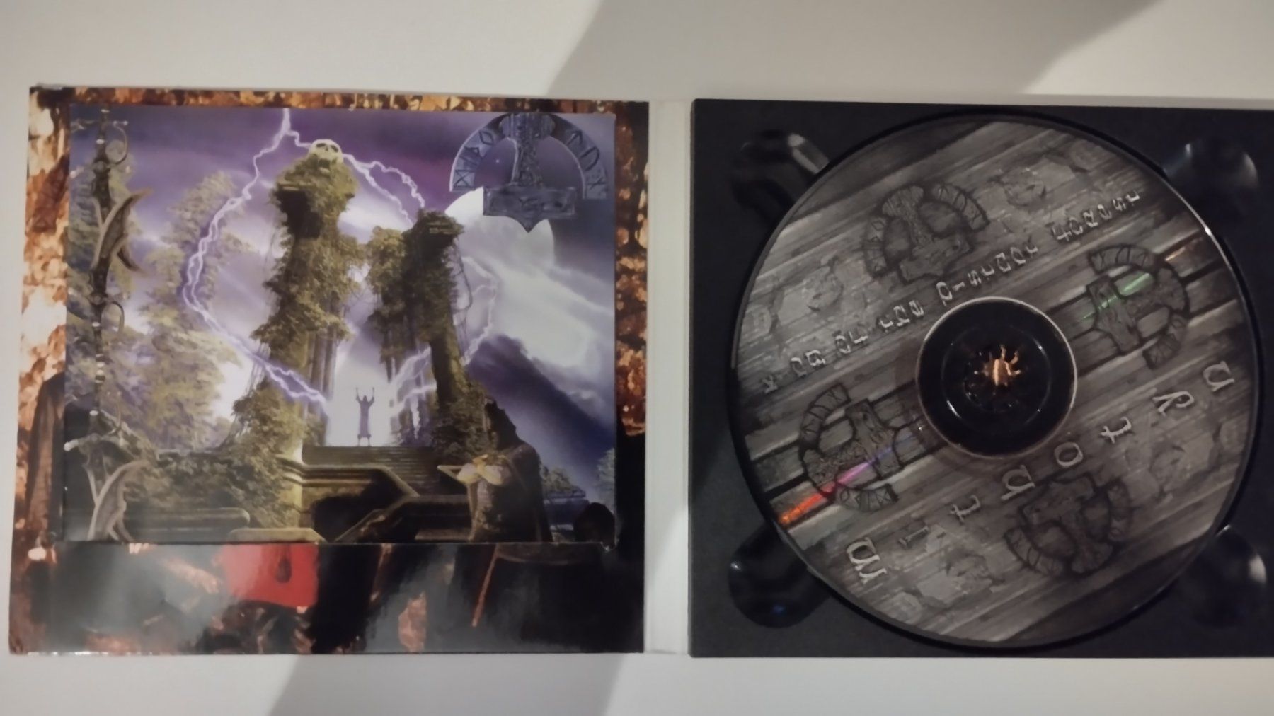 CD: MITHOTYN DIGI CD KING OF THE DISTANT FOREST – Usato da Basel venduto da Bal-Sagoth 2