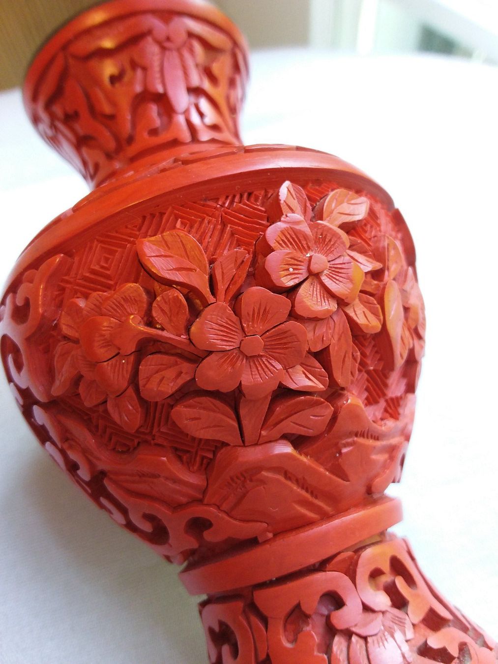 Vasi & Recipienti: Kleine RotLack Vase CHINA ca 1950 – Usato da Zürich venduto da helsan 1