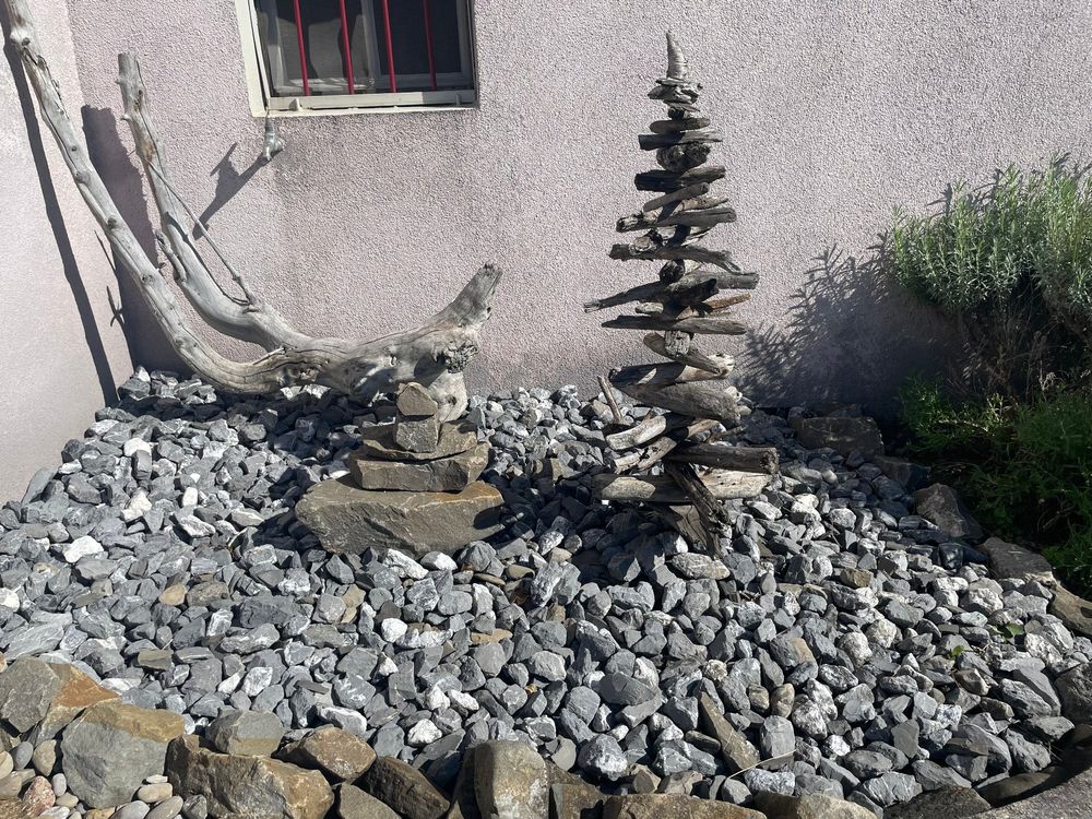 Gartendeko Steinbeet schwarz/weiss Kaufen auf Ricardo
