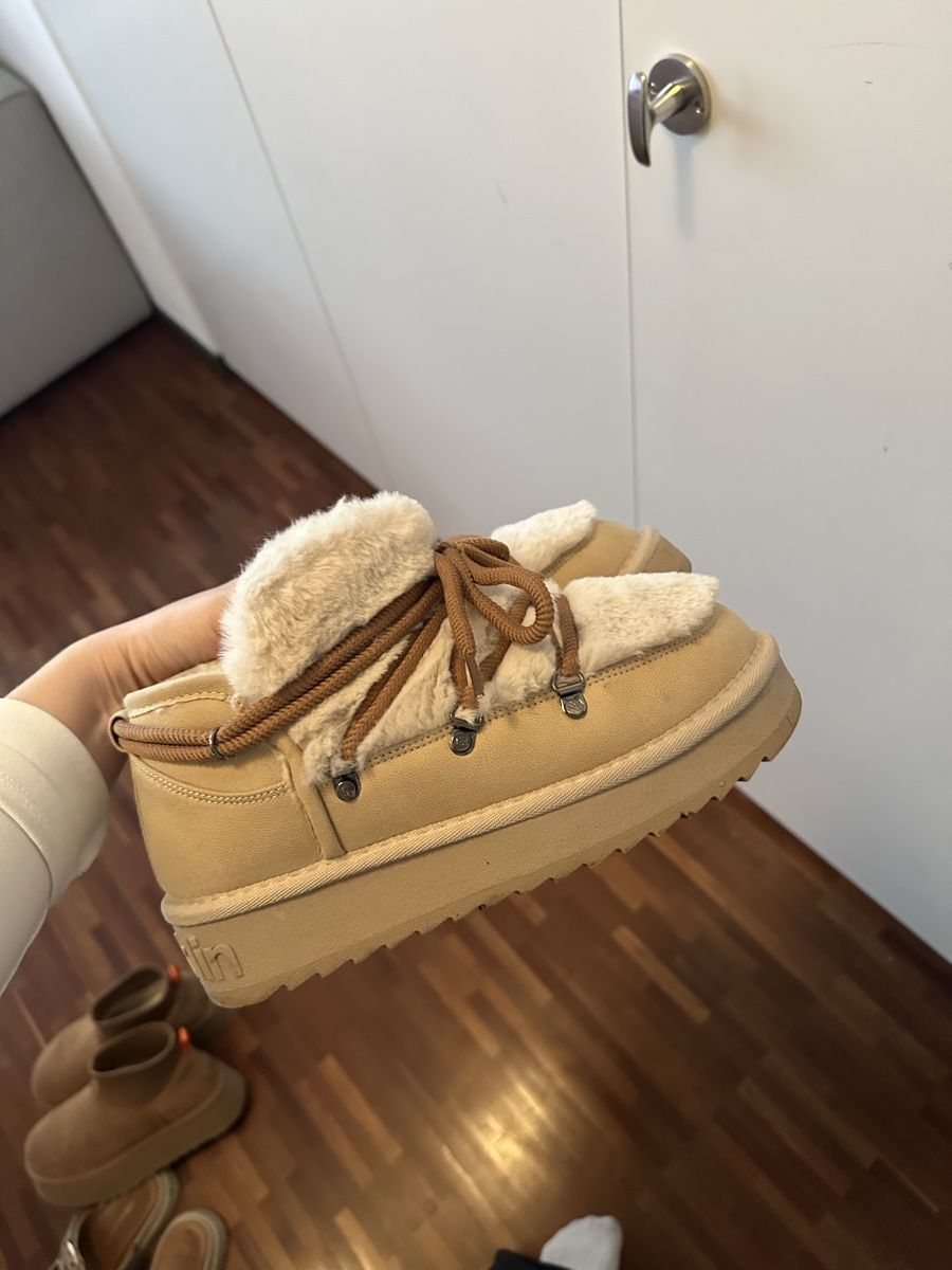 Scarpe da donna: Stiefel – Usato da Turbenthal venduto da arb_g87g 1