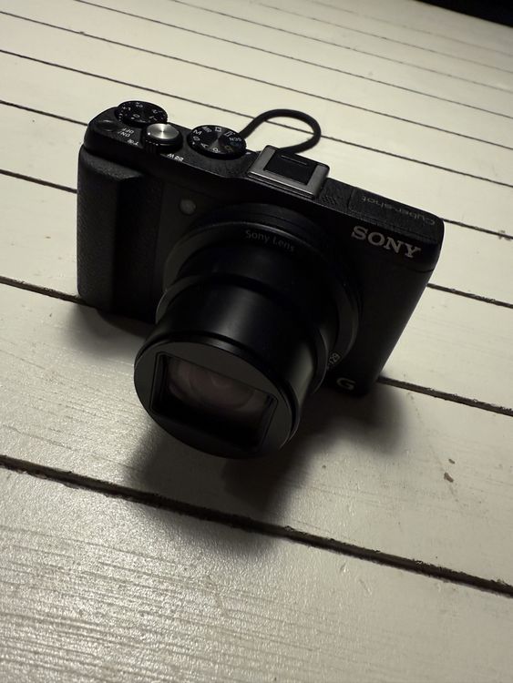 Sony Cyber-shot DSC HX60V 20.40 Mpx, 1/2,3' (Gebraucht) in Basel für