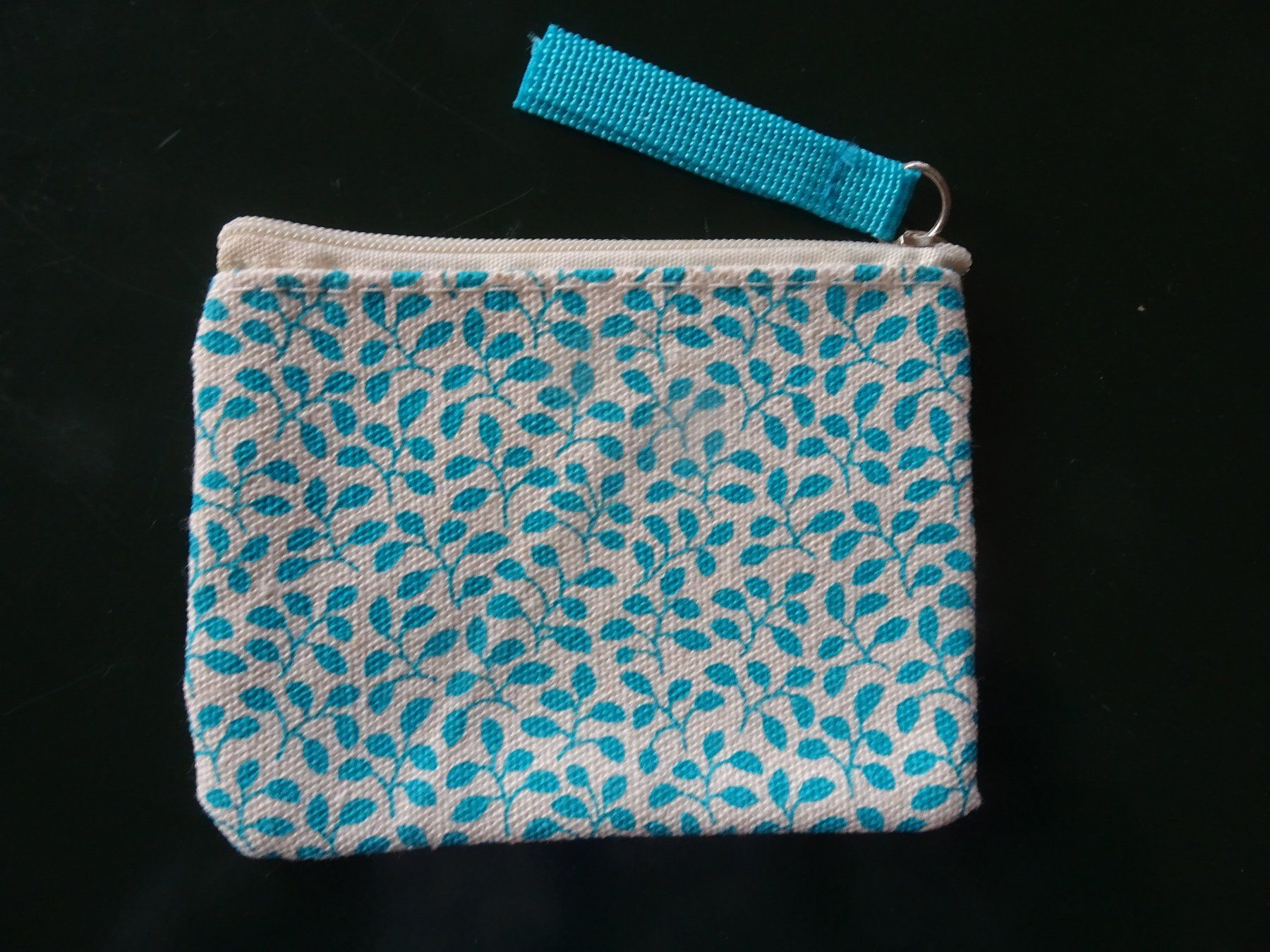Sonstige Kosmetik & Pflege: Hübsches Etui – Neu (gemäss Beschreibung) aus männedorf von purzelchen
