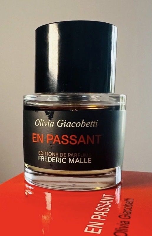 Frédéric Malle Profumi & Eau de Toilette: Parfum En Passant, Frédéric Malle, 50mL – Usato da Rothrist venduto da hak_x8g2