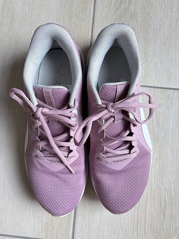 Puma Damenschuhe: Chaussures Puma SoftFoam - pointure 41 – Gebraucht aus Villeneuve VD von car_bf9k 2