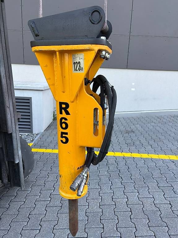 Escavatori: Abbauhammer für 4 - 5.5 To Bagger – Usato da Rothenthurm venduto da FHS6418 2