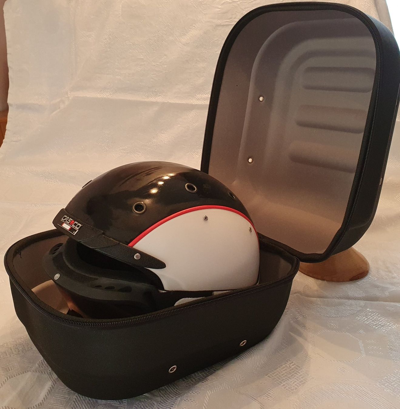 Carrera Helme: CASCO Skihelm SP-3 Airwolf + Koffer – Gebraucht aus Sirnach von GaudiBLC 5