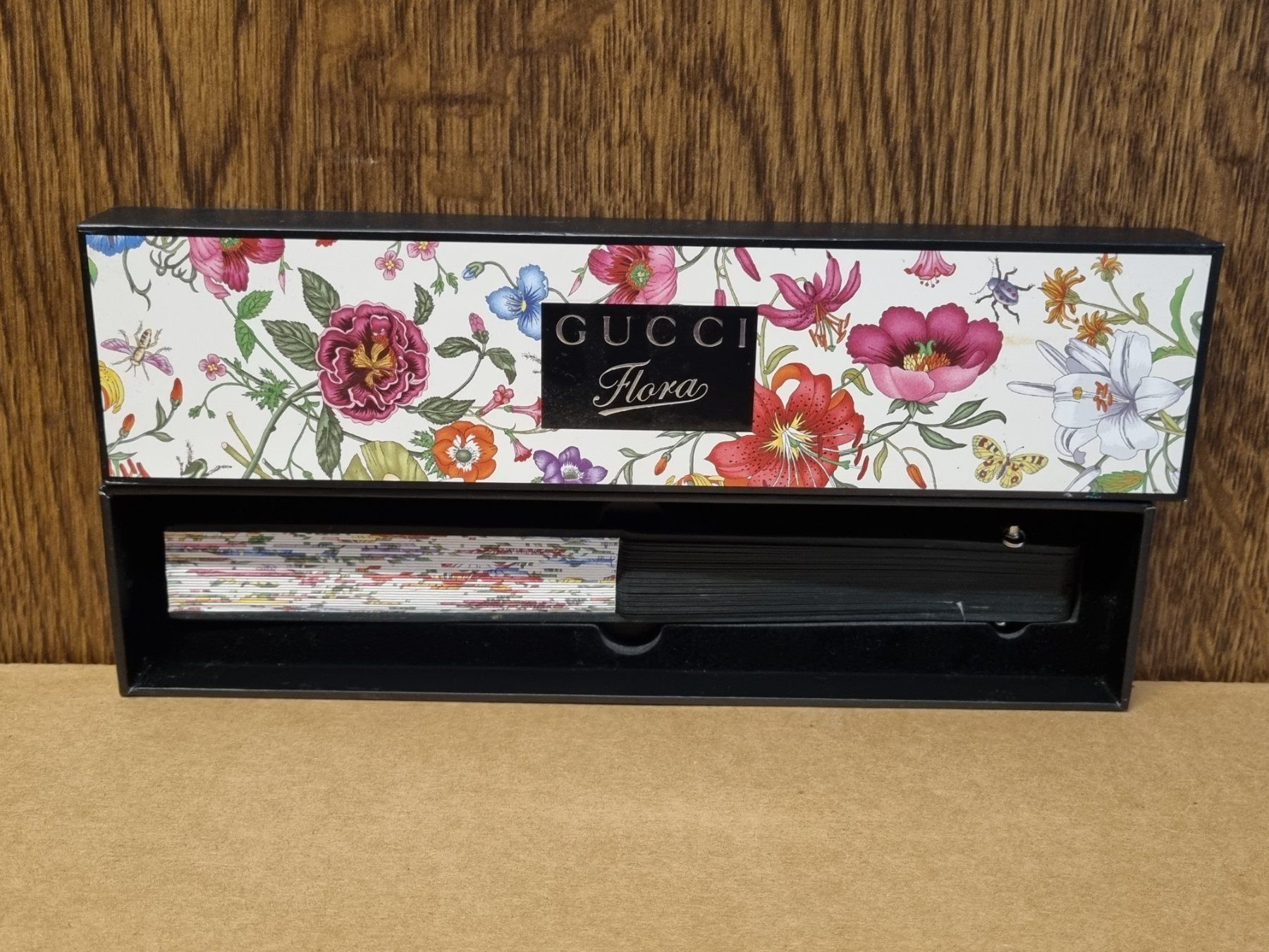 Sonstige Dekorationen & Accessoires: Gucci Flora  Fächer Original Karton – Gebraucht aus Schaffhausen von Leveron13 1