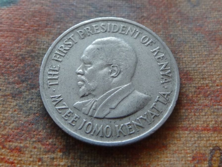 Tutti le monete: KENYA   50  Cents   1978 – Usato da Romanel-sur-Lausanne venduto da Swift13 1