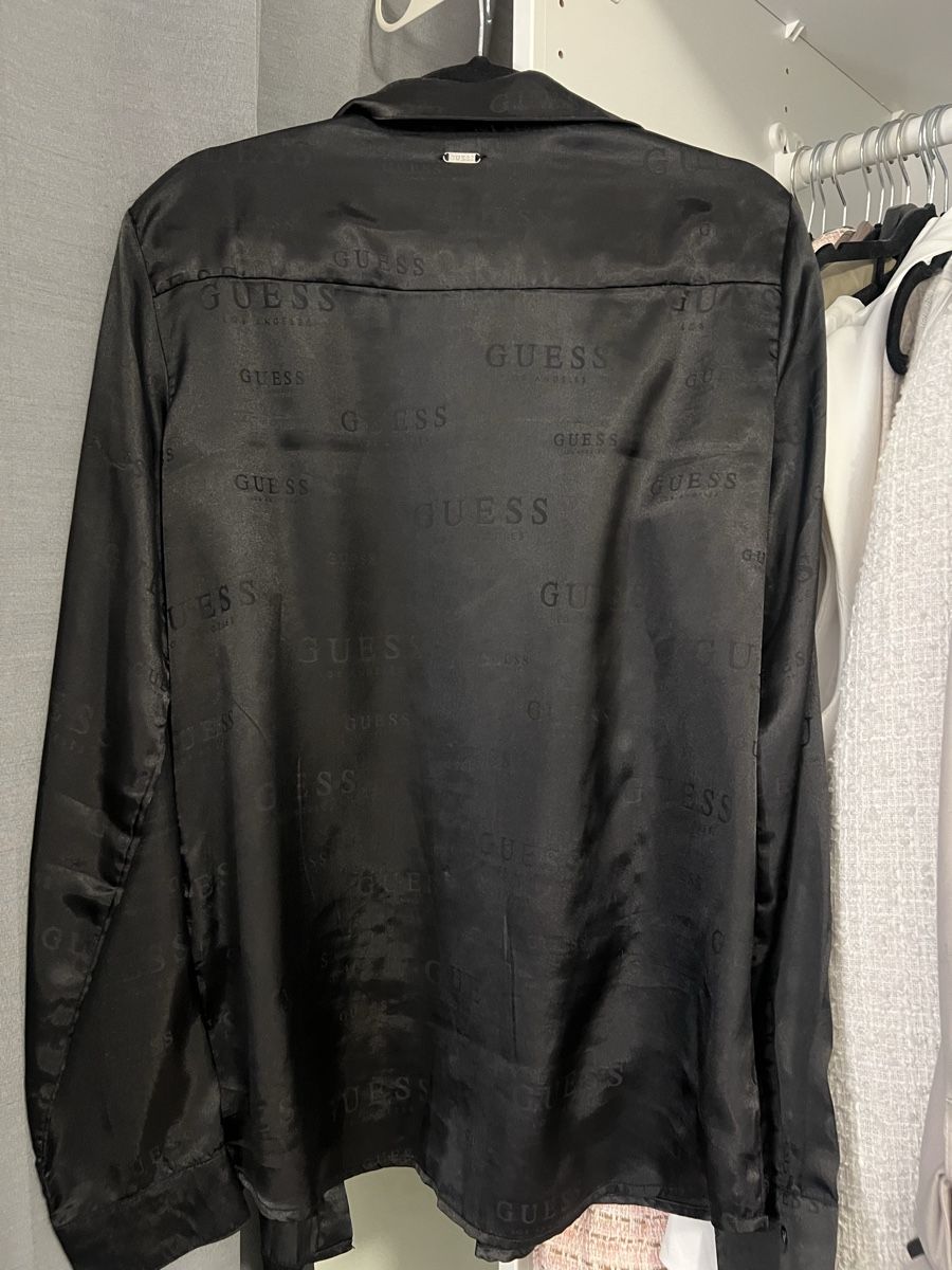 Guess Camicette: Guess Seidenbluse Gr. L schwarz Allover-Logo elegant – Nuovo e nell'imballaggio originale da Uzwil venduto da XAriiX 1