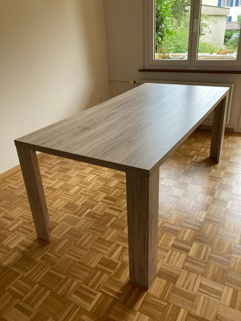 Tische: Esstisch Holzoptik ca. 180x90cm – Gebraucht aus Niederscherli von ypsilon315