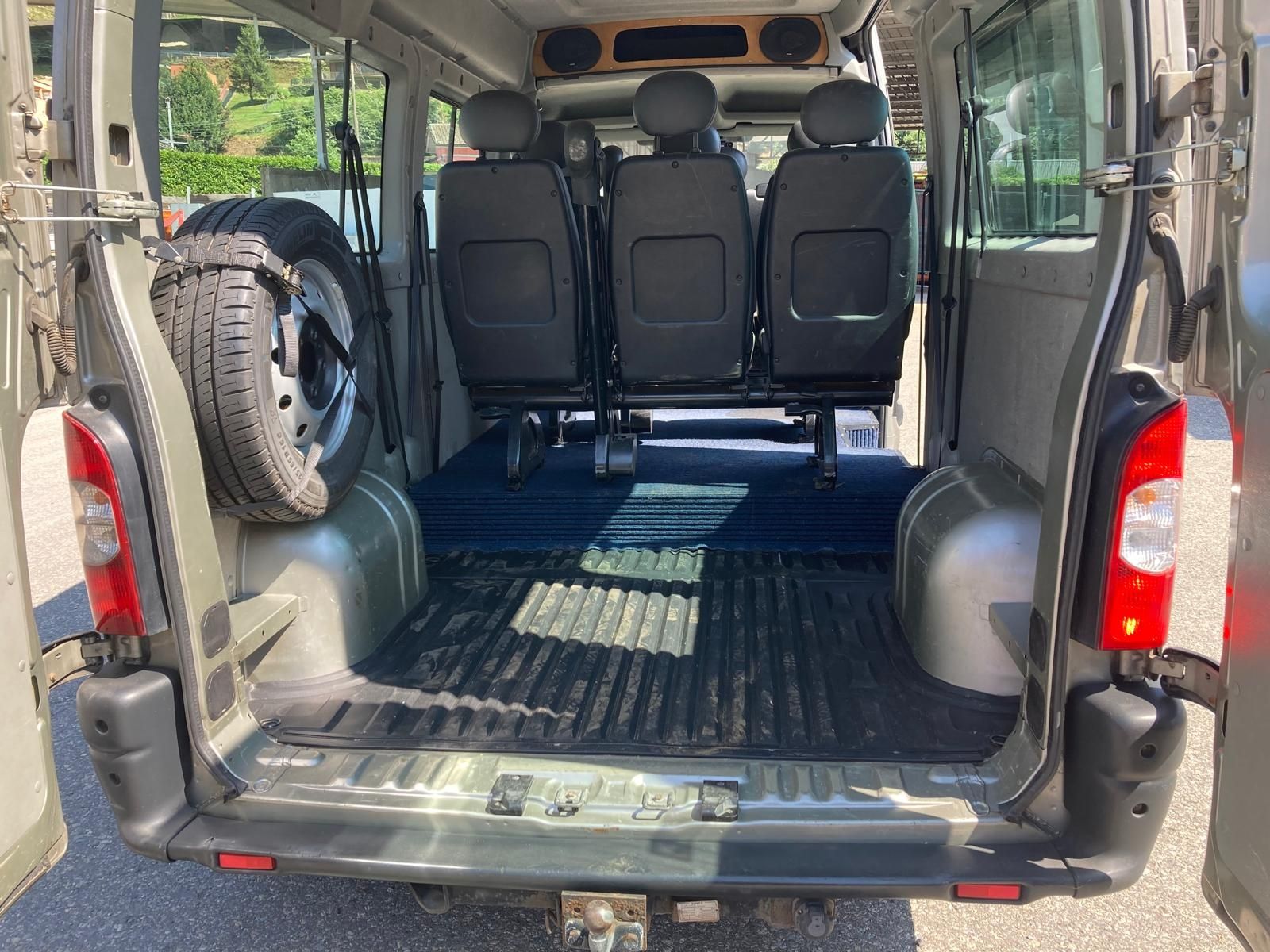 Renault Autos: renault master 9 posti – Gebraucht aus Mendrisio von sim_c2hz 9
