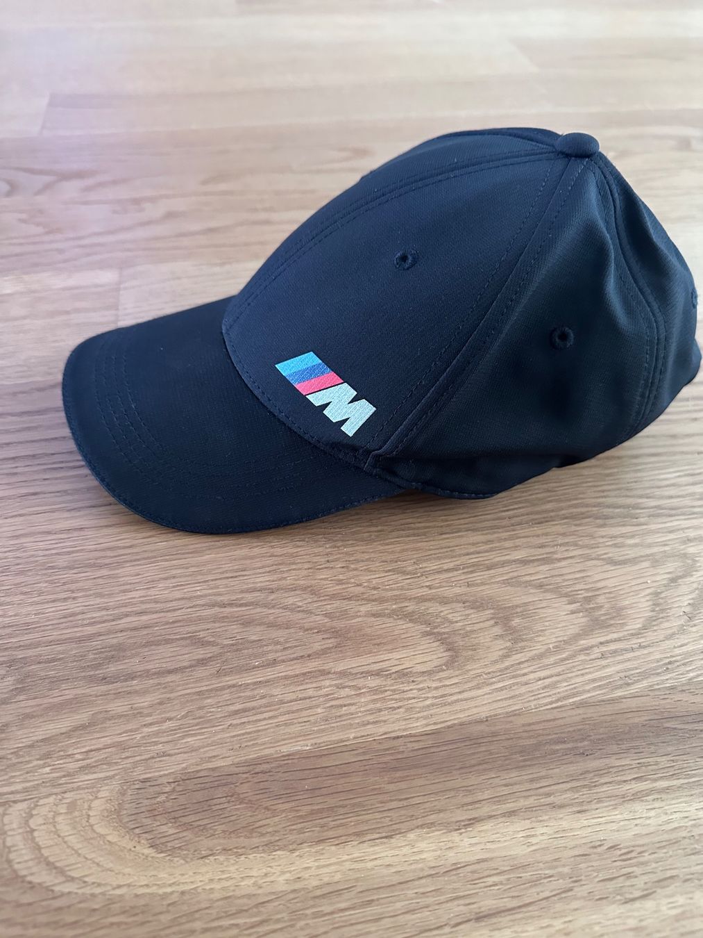 Altro in  Abbigliamento & Accessori: BMW M Motorsport Cape – Nuovo (secondo la descrizione) da Gossau (ZH) venduto da DSCapeta 1