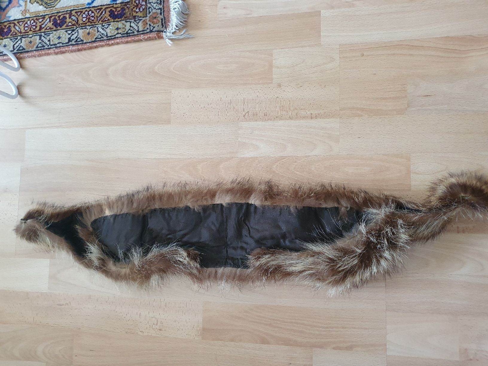 Foulard & Sciarpe: Echter Pelzkragen – Usato da Bern venduto da Helays 1