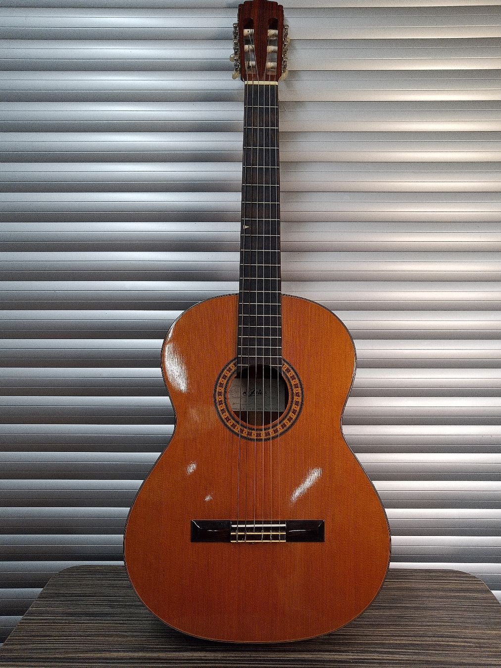 Aria Instruments de musique: Klassische Gitarre Aria A552 – D'occasion à Reiden par Zofi-Brocki