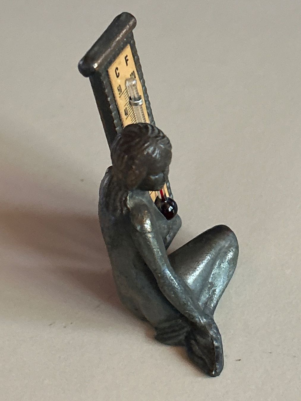 Sonstiges für Haushalt & Wohnen: Dekoratives Thermometer mit Frauenfigur Messing alt – Gebraucht aus Villnachern von RicardoMary 3