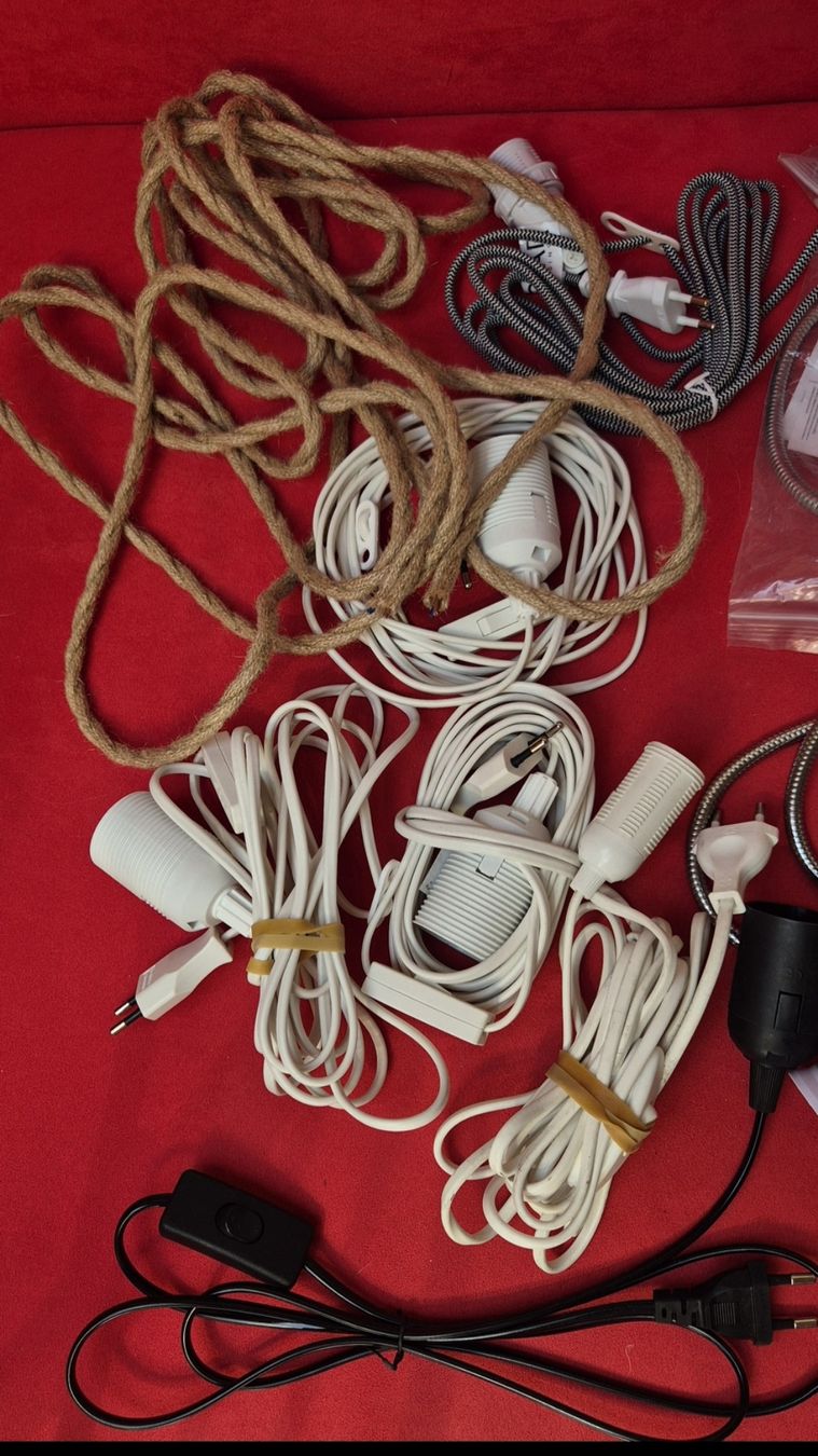 Interruttori: Elektromaterial – Usato da Moutier venduto da Maria1704 3
