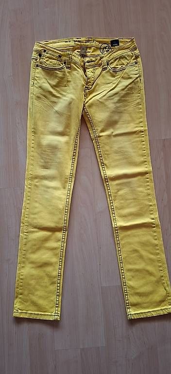 Jeans: Jeans – Gebraucht aus Bubikon von Mis_nl7l 1