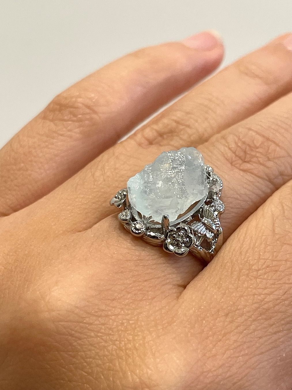 Anelli: Echter Aquamarin-Rohstein-Ring – ungefärbt – Nuovo e nell'imballaggio originale da Schiers venduto da sisikristall 1