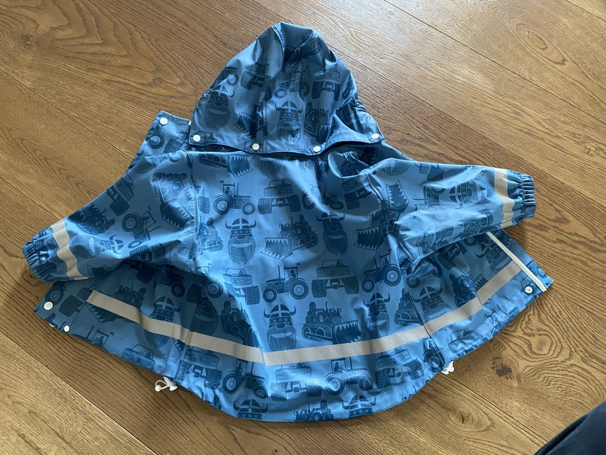 Danefae Giacche & Cappotti: Danefae Regenjacke blau Grösse 2 Jahre – Usato da Neerach venduto da Sixtine 2