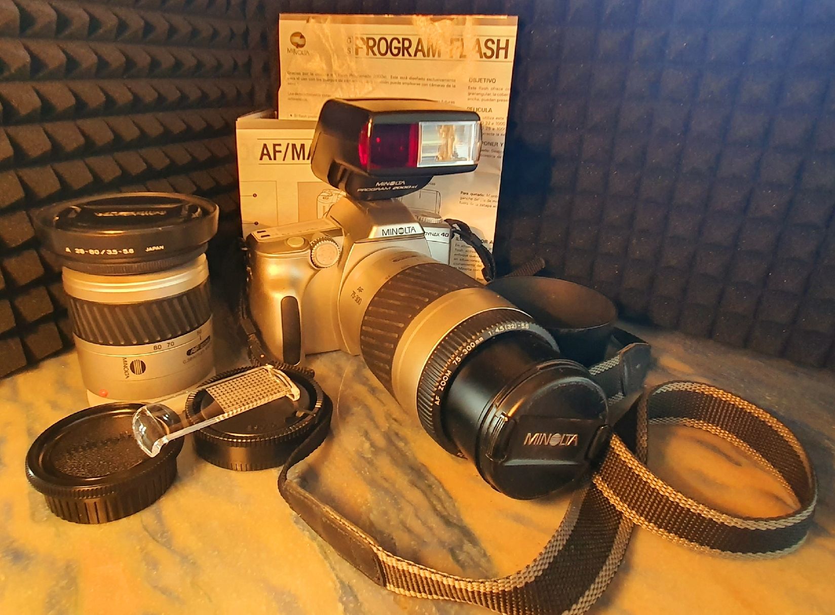 Minolta Kamera: Minolta Dynax40 Analog-Set: 2x Objektiv&Program Flash 2000xi – Gebraucht aus Engwang von ETdesign