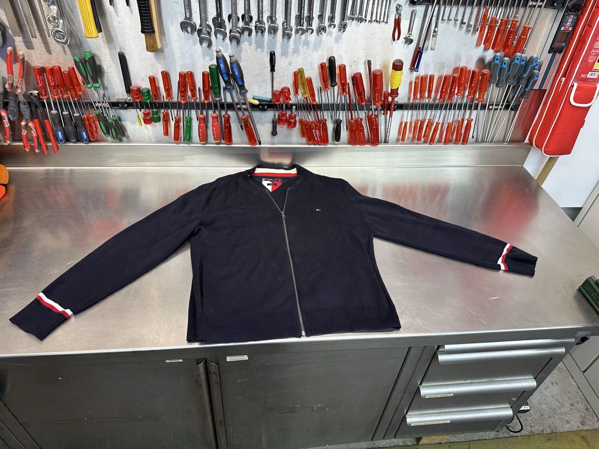 Tommy Hilfiger Maglioni & Felpe: Tommy Hilfiger Strickjacke blau – Usato da Schwende venduto da weesli