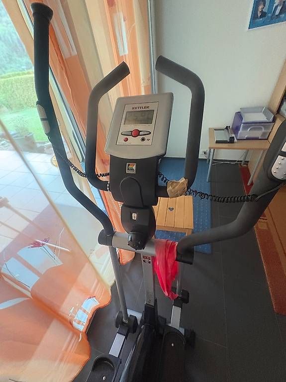 Kettler Vélos d'appartement: Kettler Crosstrainer , NP 899 CHF – D'occasion à Obbürgen par bugi6868 3