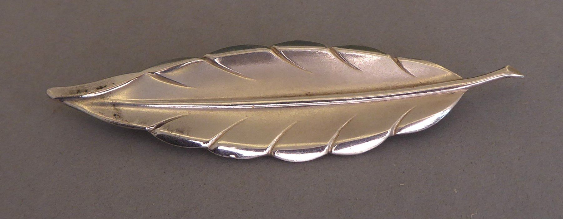 Broches & Aiguilles: Antike Brosche 800 Silber um 1925 – D'occasion à Muri AG par Lineli2020