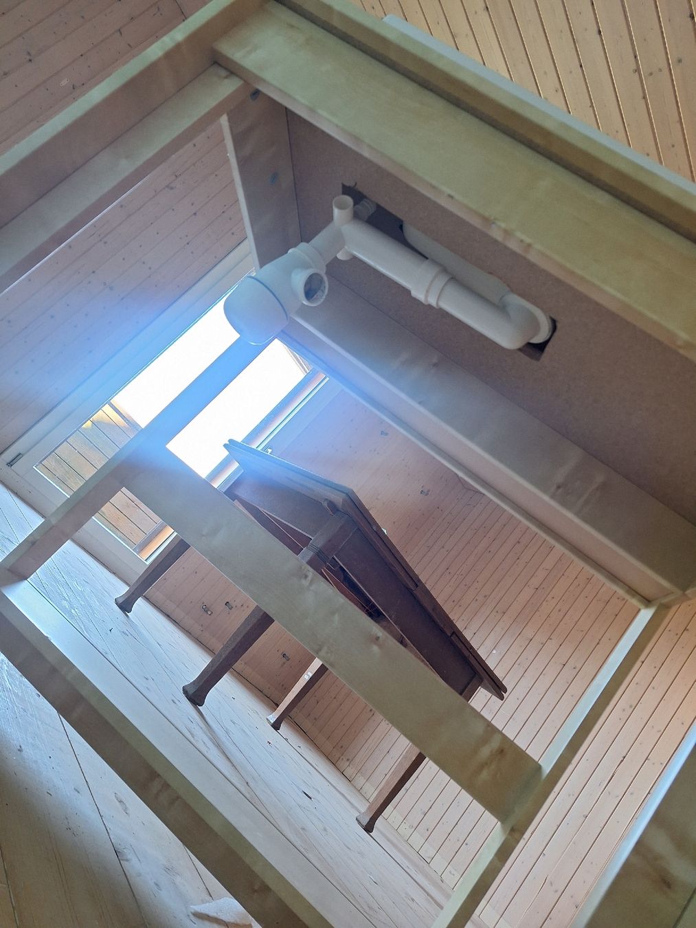 Lavabi & lavandini: Mobiles Lavabo mit Unterbau  – Usato da Kleinwangen venduto da PPHHIIPPUU 2
