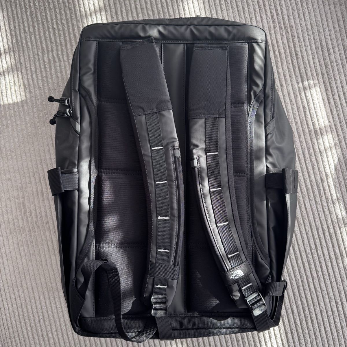 North Face Zaini: North Face Travel Pack 35L – Nuovo (secondo la descrizione) da Hinwil venduto da norisenya 1