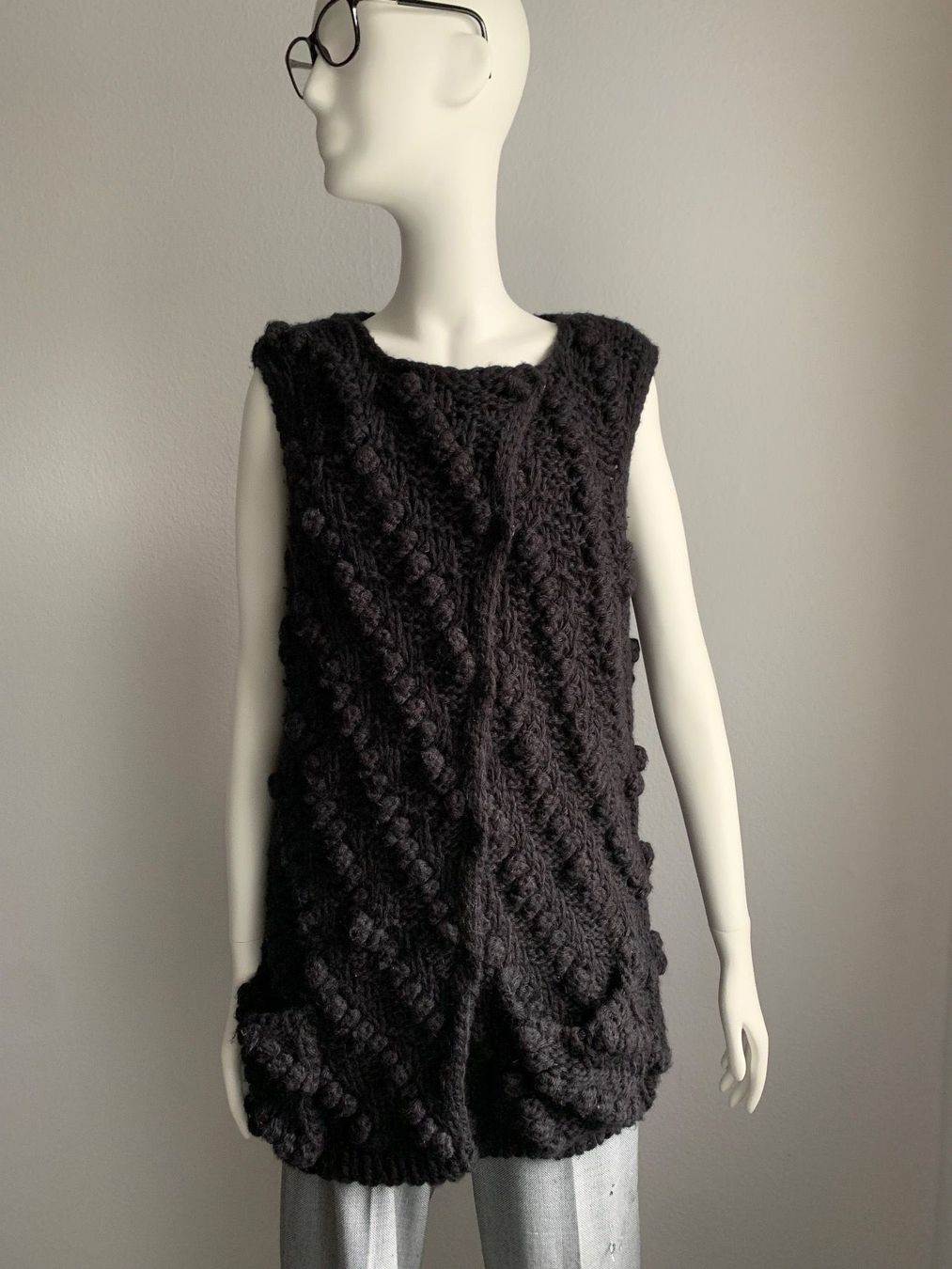 Miu Miu Gilet & Giacche senza maniche: Miu Miu Weste Gilet – Nuovo (secondo la descrizione) da Winterthur venduto da 19.19 1