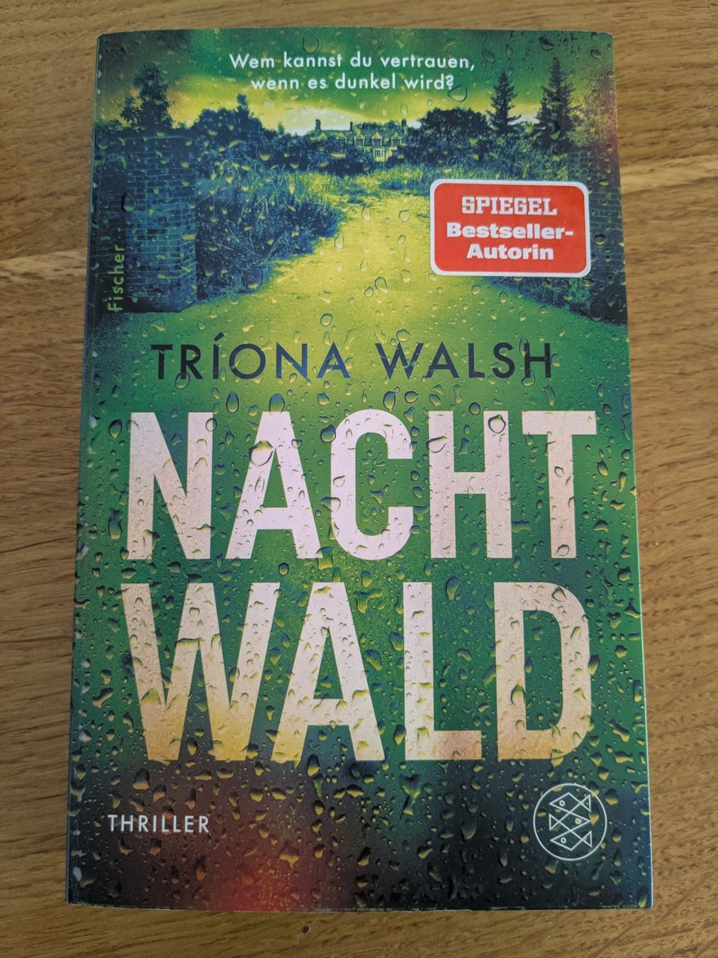 Libri: Triona Walsh: Nachtwald – Usato da Wohlen AG venduto da merkur0300