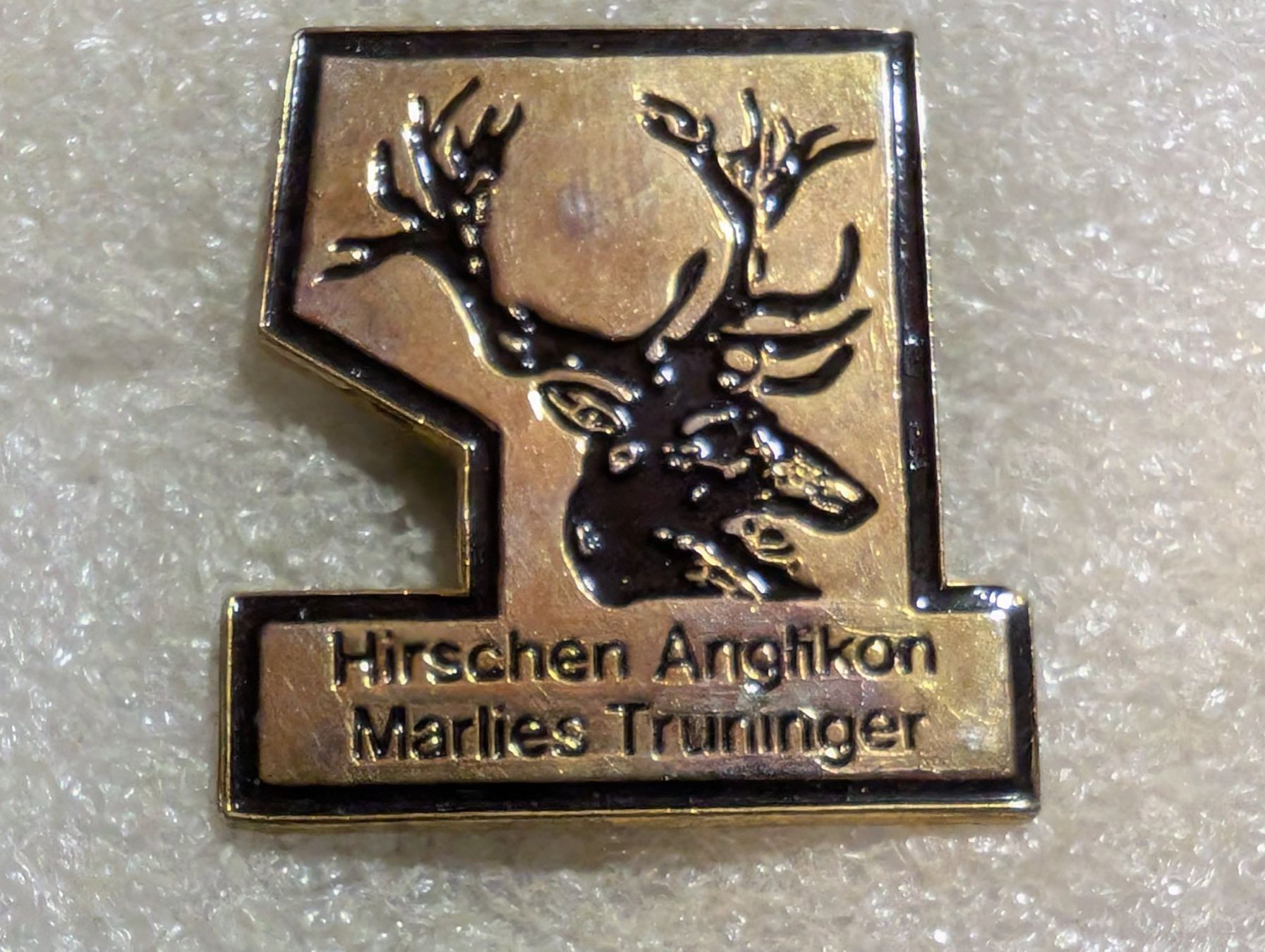 Placchette & Badge: Ansteckpin 59: Hirschen Anglikon – Usato da Oppligen venduto da Pin-Fall-Shop