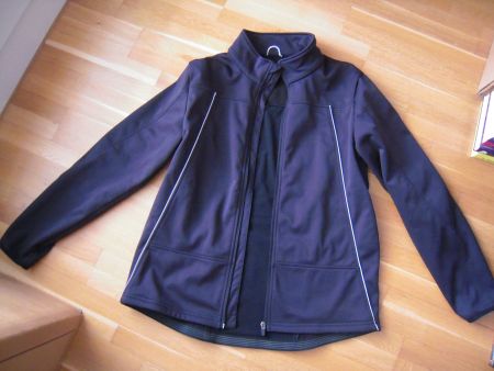 Warme weiche Velojacke /Sportjacke Gr 40