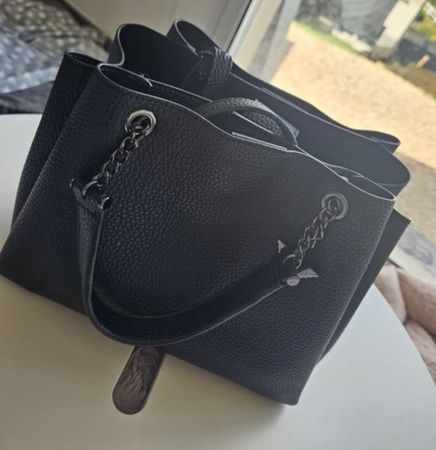 Sac à main Emporio Armani + porte feuille 