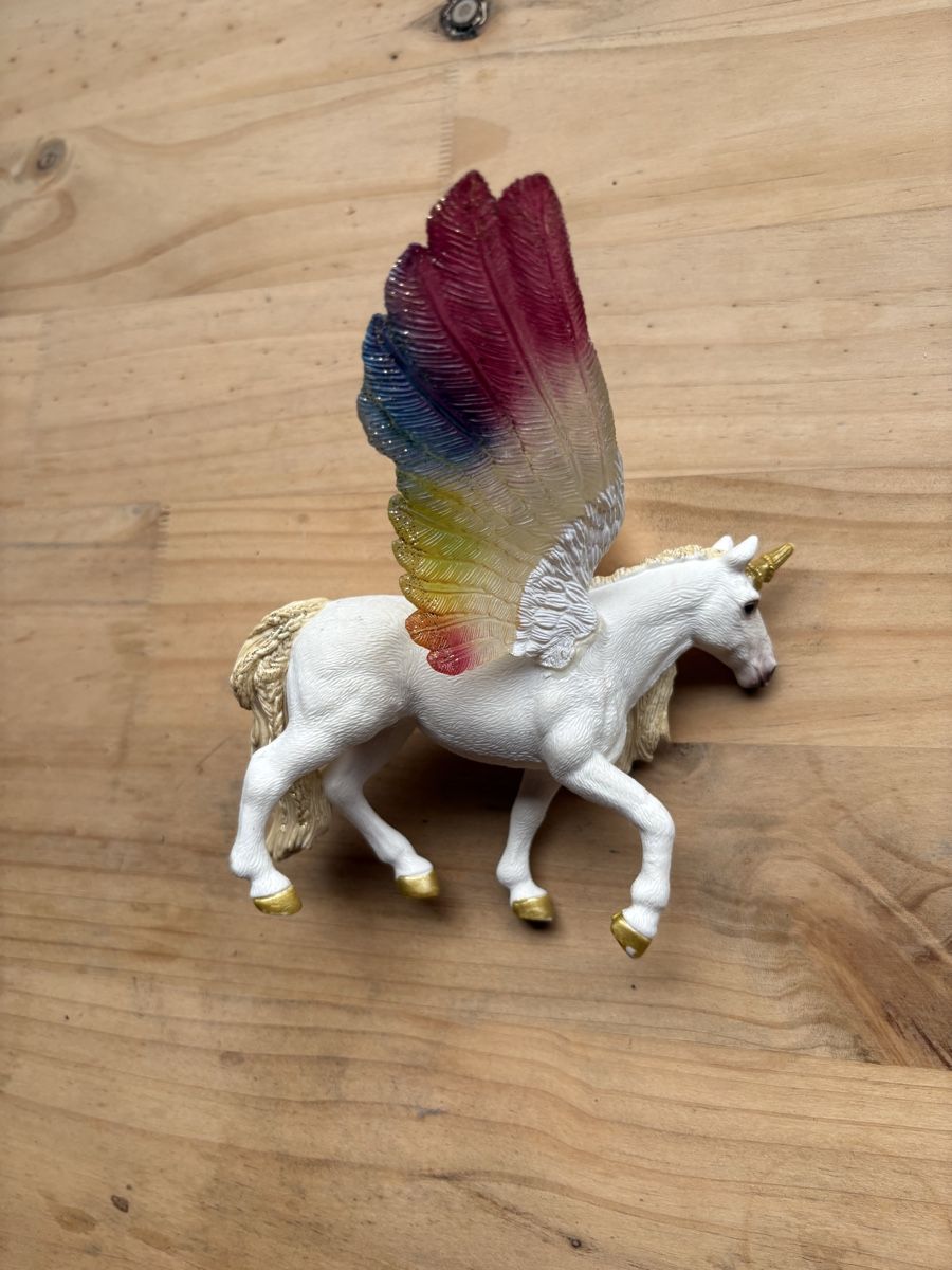 Schleich Jouets: Süsses Einhorn ca. 16cm – Neuf (Voir description) à Frick par Kazie123 1