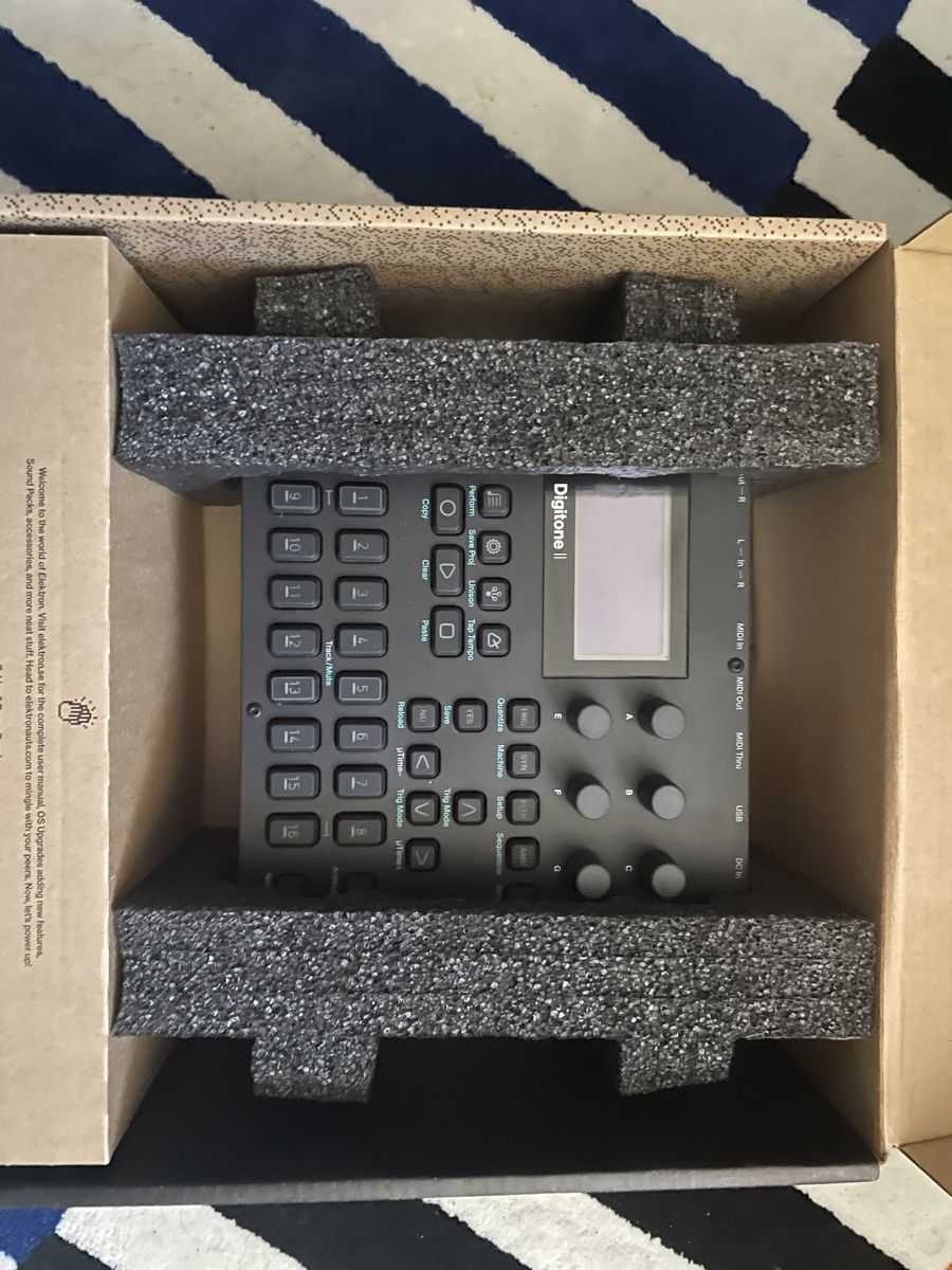 Elektron Strumenti musicali: Elektron Digitone II – Usato da Genève venduto da lor_lt2h 1