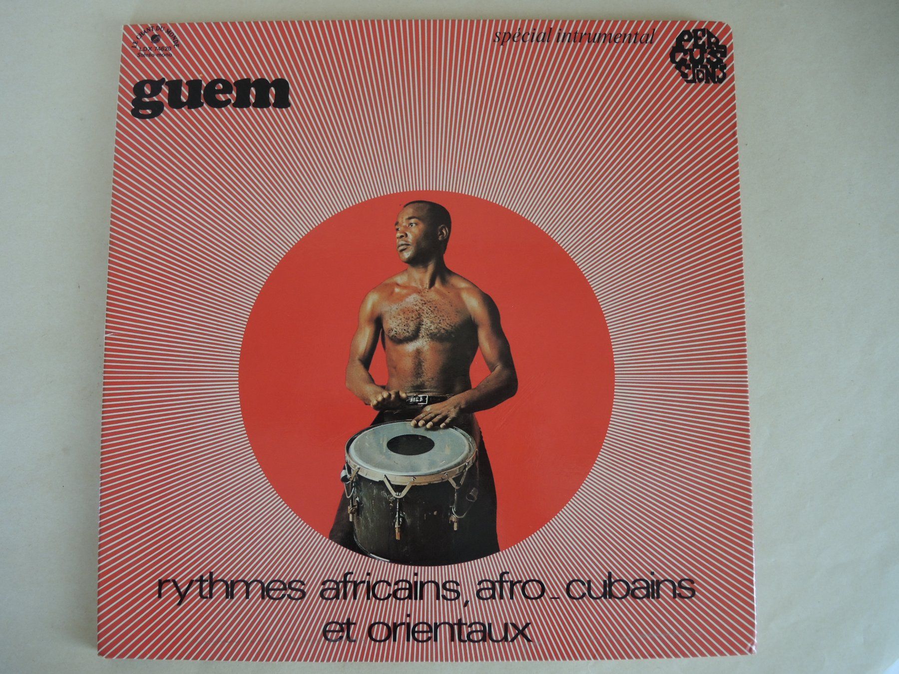 Dischi in vinile: Guem LP Rhythmes Africains Afro-Cubains Percussion Vinyl – Usato da Rorschach venduto da maeck8