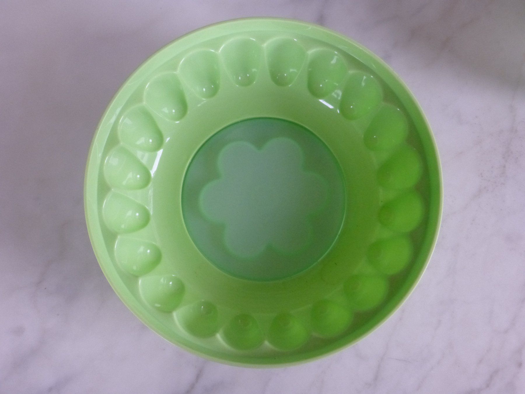 Tupperware Recipients et similaires: Tupperware Puddingform / Grütze mit Einsatz und Deckel – Neuf (Voir description) à Füllinsdorf par Kapellie 3