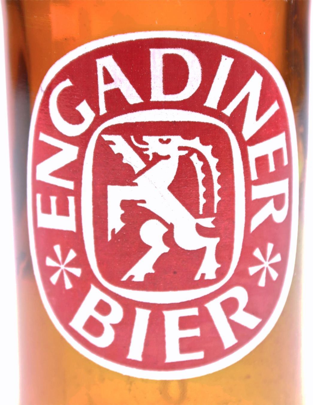 Bicchieri, Caraffe & Bottiglie: Engadiner Bier Celerina  Bierflasche Bügelflasche – Usato da Schmitten FR venduto da Netto_ein_Preis 2