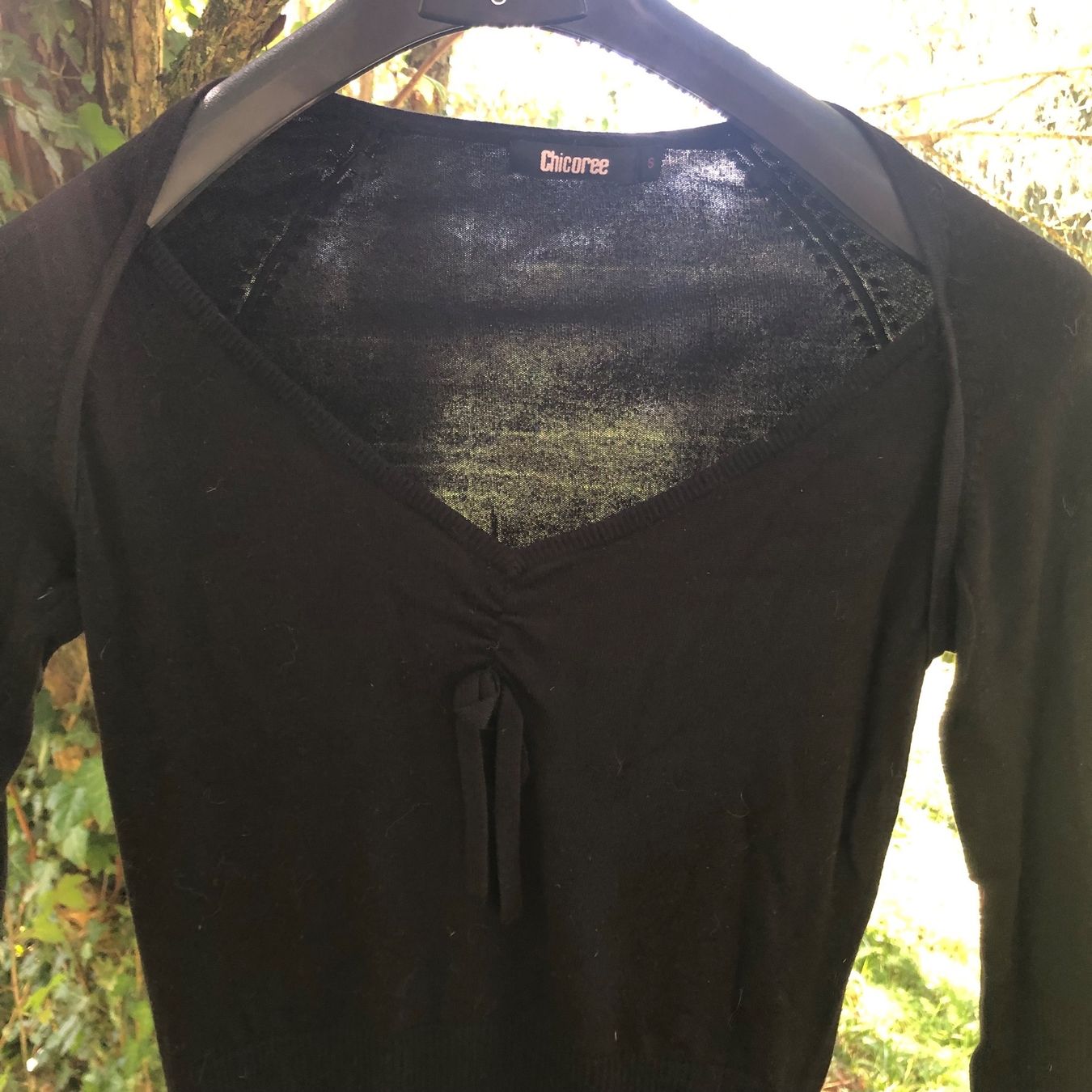 Maglioni & Felpe: Schwarzer Pullover mit süssem Ausschnitt – Usato da Gamprin venduto da Minabal 1