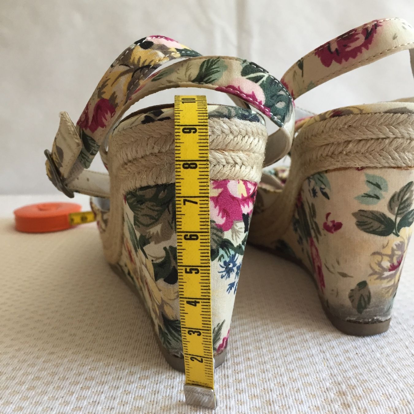 Cube Scarpe da donna: Cube - Sandalettes  plateau - 37 – Usato da Sion venduto da accroshoes 6