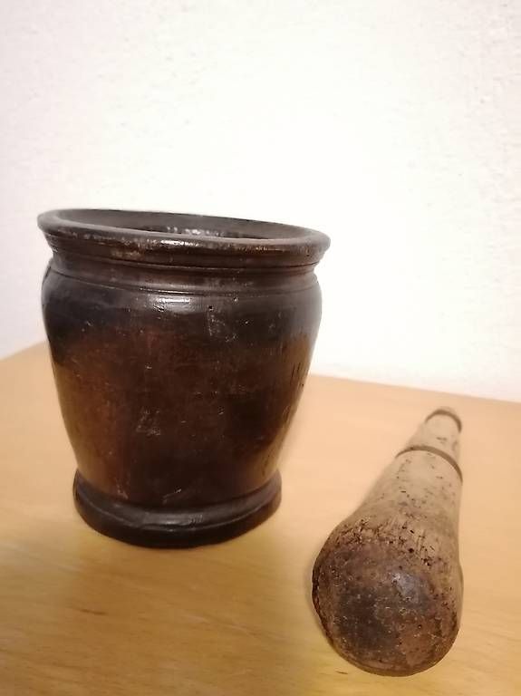 Altro per cucinare: Alter Mörser aus Holz, Holzmörser – Usato da Inwil venduto da Dance78 1