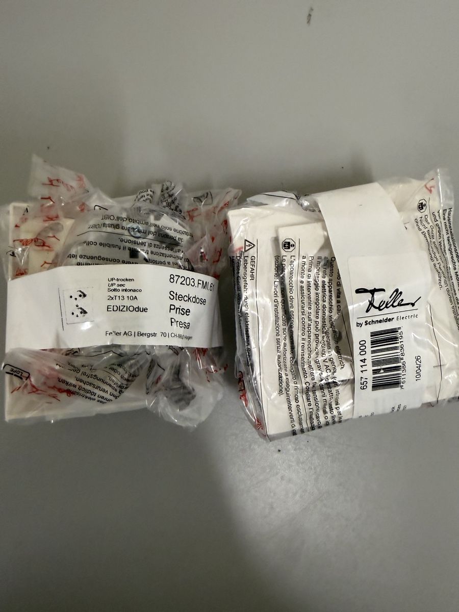 Feller Spine: 2x 2fach stekdose Feller – Nuovo e nell'imballaggio originale da Zürich venduto da papaplatte