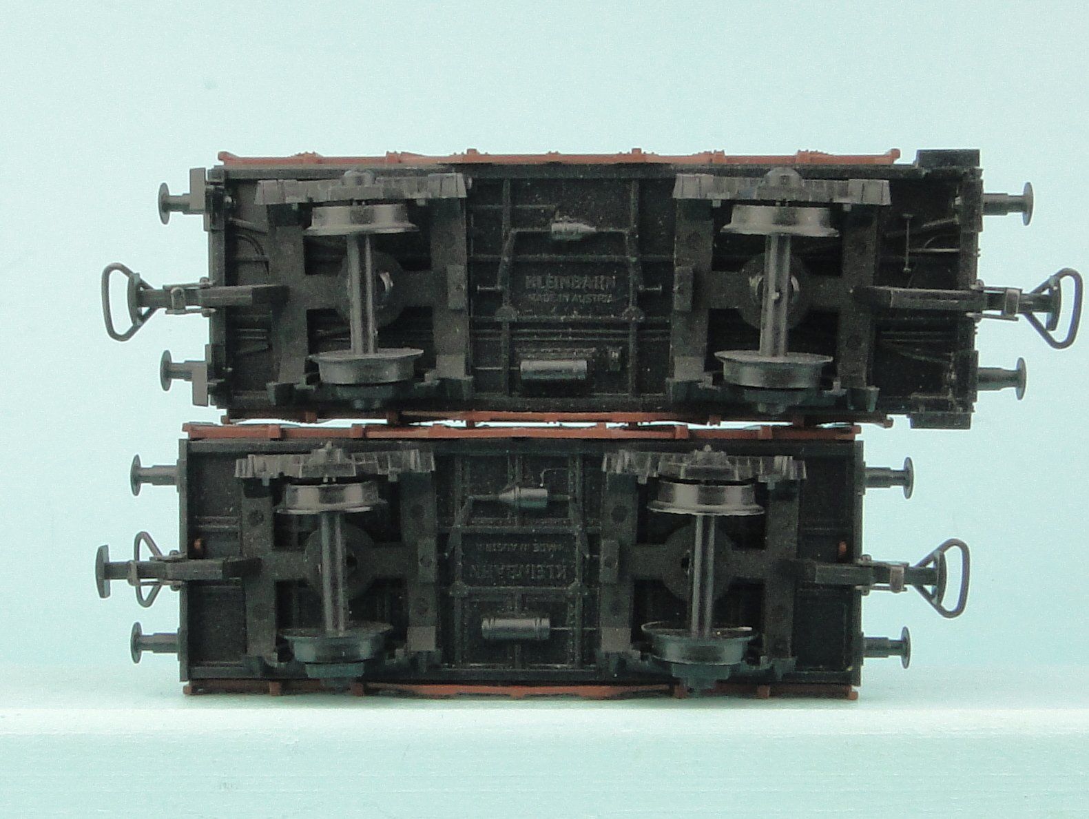 Kleinbahn Modellini di ferrovie: Kleinbahn H0 2 X Offene Güterwagen – Usato da Bülach venduto da cann11 1