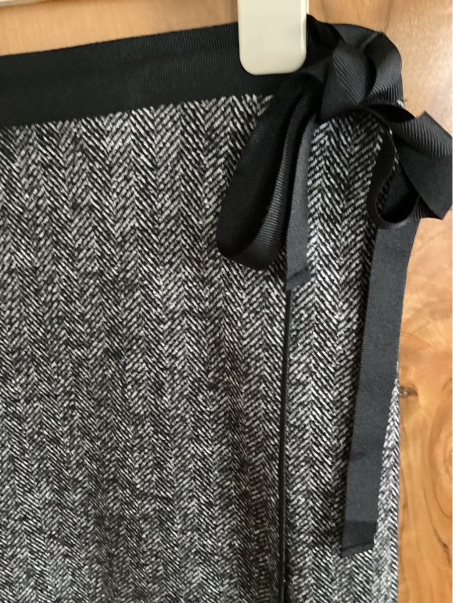 Max Mara Gonne: Max Mara Weekend, Wickelrock, Gr. L – Usato da Salenstein venduto da Esprit57 1