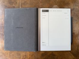 reMarkable 2 Tablet mit Stylus and Hülle