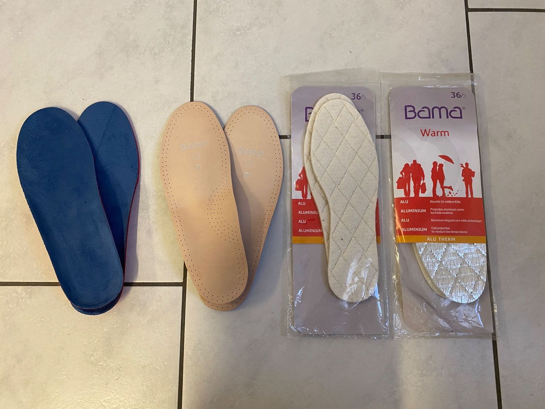 Scarpe da donna: 4 Paar Einlagesohlen - Bama etc. – Nuovo (secondo la descrizione) da Eschenbach SG venduto da Sums