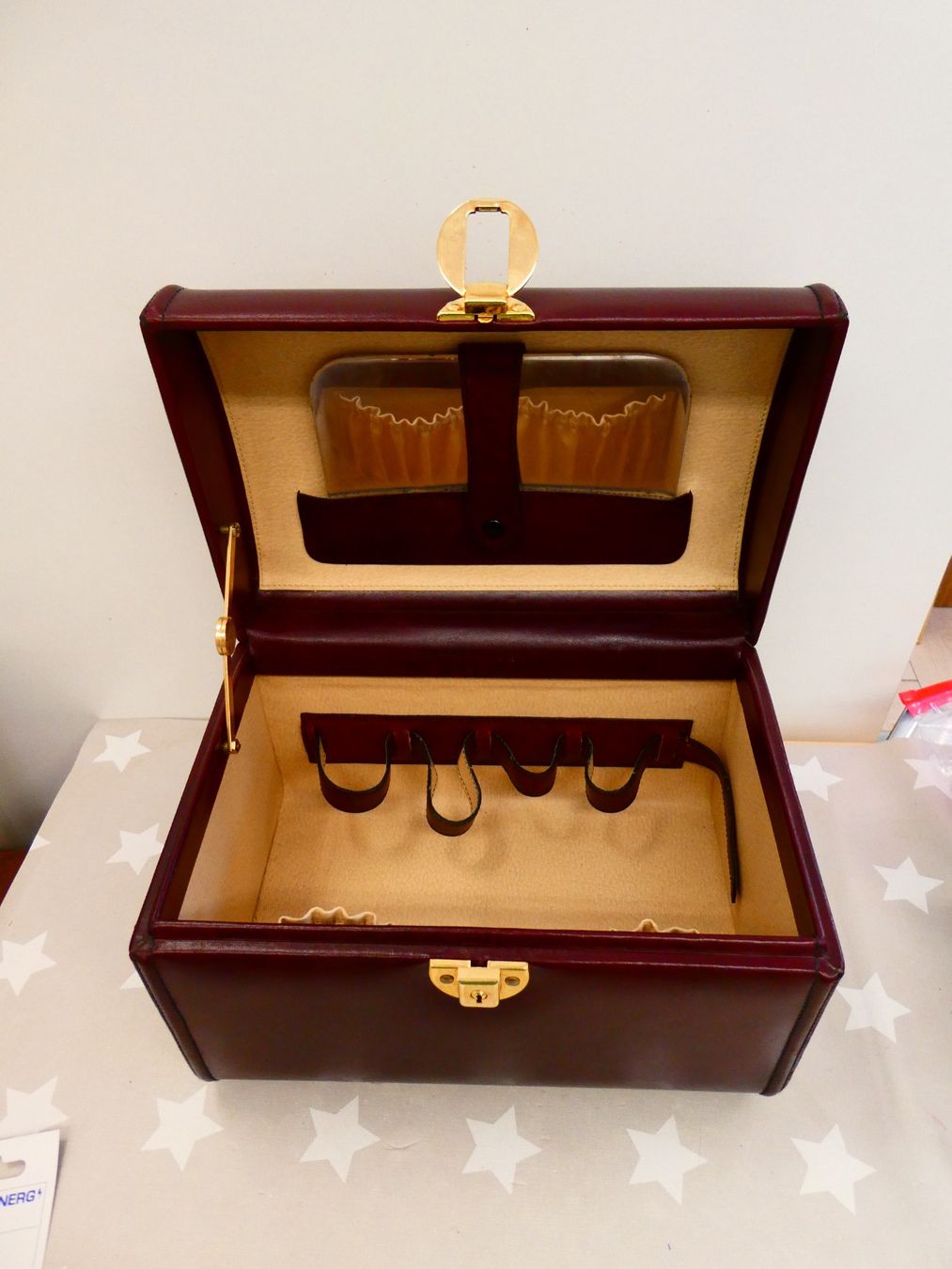 Custodie per cosmetici: Leder Beautycase Necessaire Kosmetikkoffer – Usato da Rafz venduto da Powacaddy 1